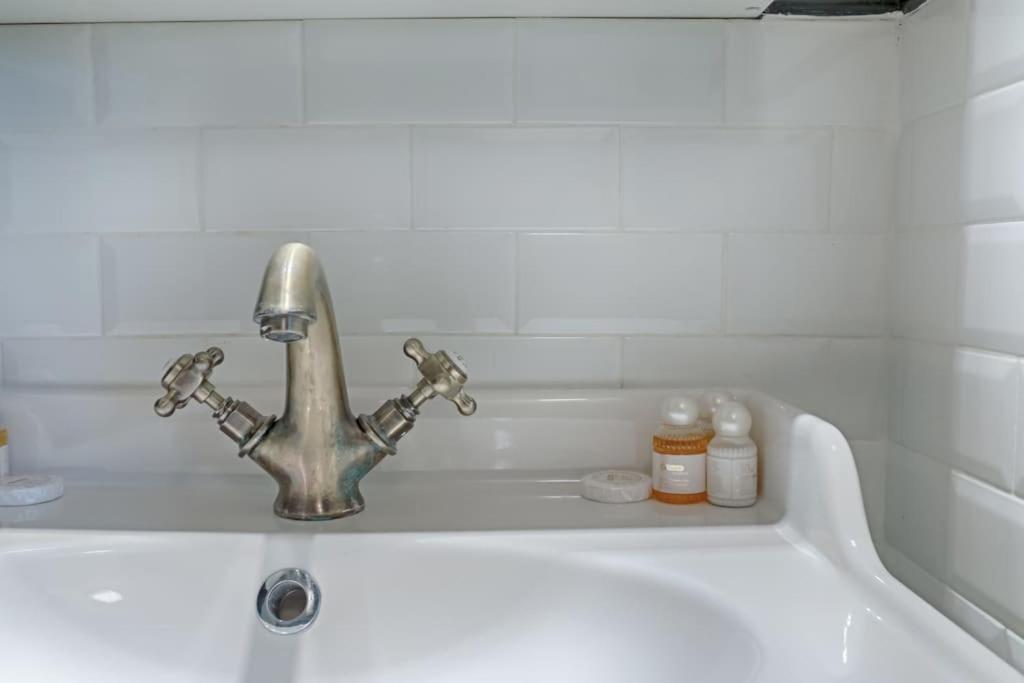 דירות Mykeypers - Fantastic Designed Parisan Loft 2Br/6P- Le Marais מראה חיצוני תמונה